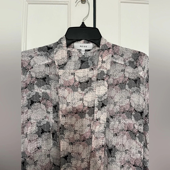 REISS ALICE CIRCLE PRINTED SHIRT DRESS PINK
PRINT - Picture 6 of 12